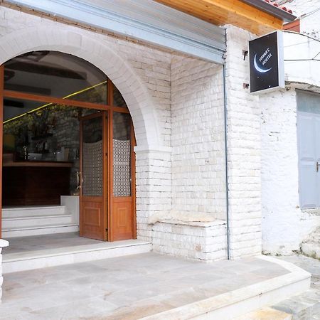 Hanna'S Hostel 培拉特 外观 照片